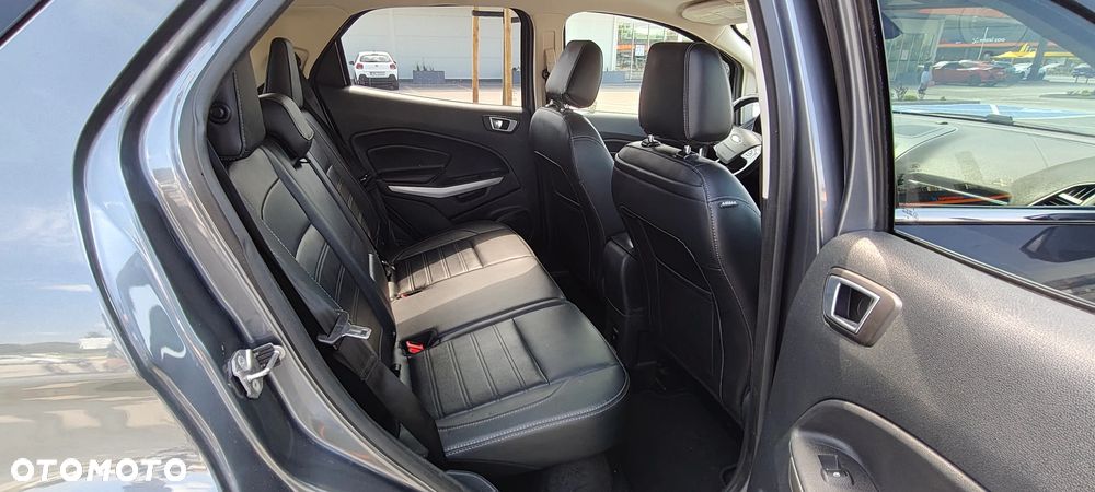 Ford EcoSport - 12