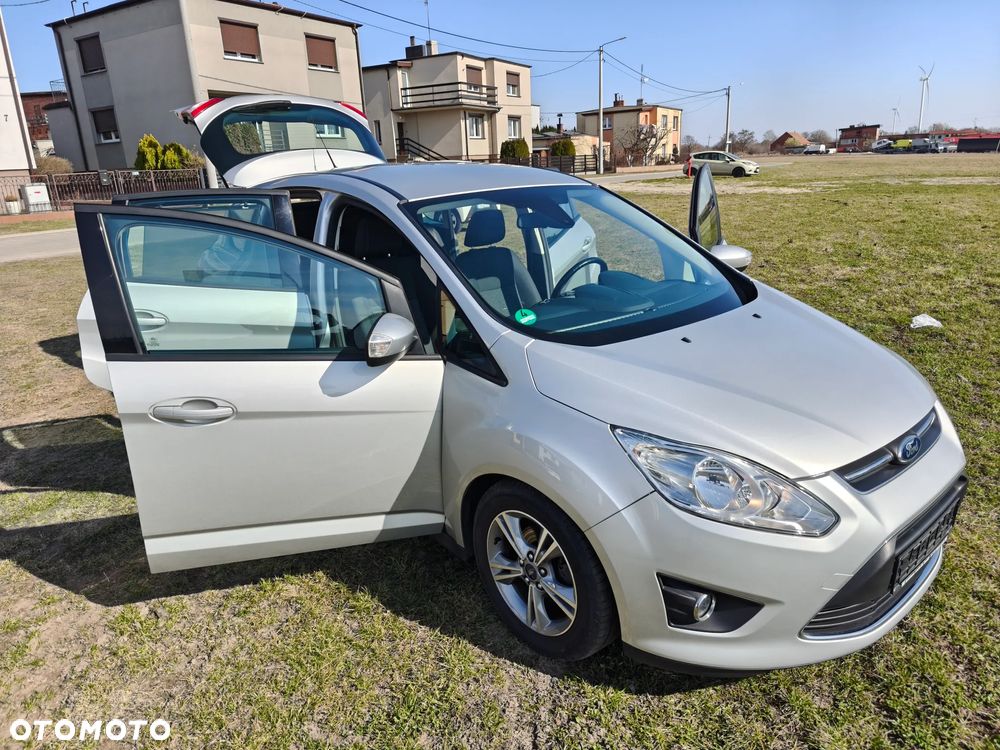 Ford C-MAX - 34