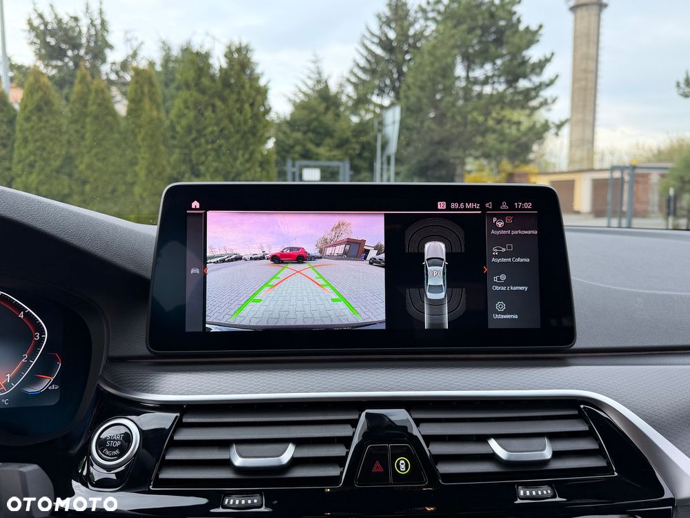 BMW Seria 5 530i M Sport Edition - 28