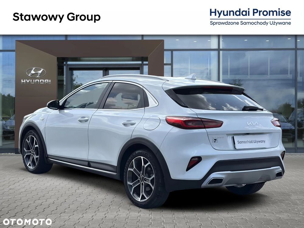 Kia XCeed 1.5 T-GDI M - 4