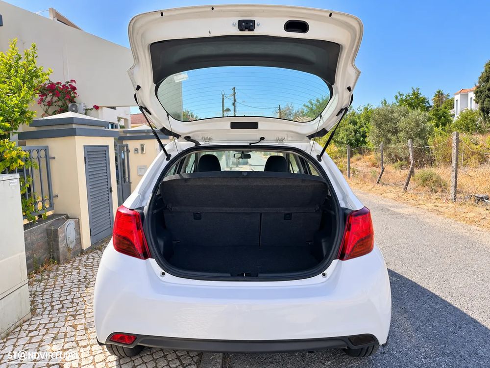 Toyota Yaris - 13