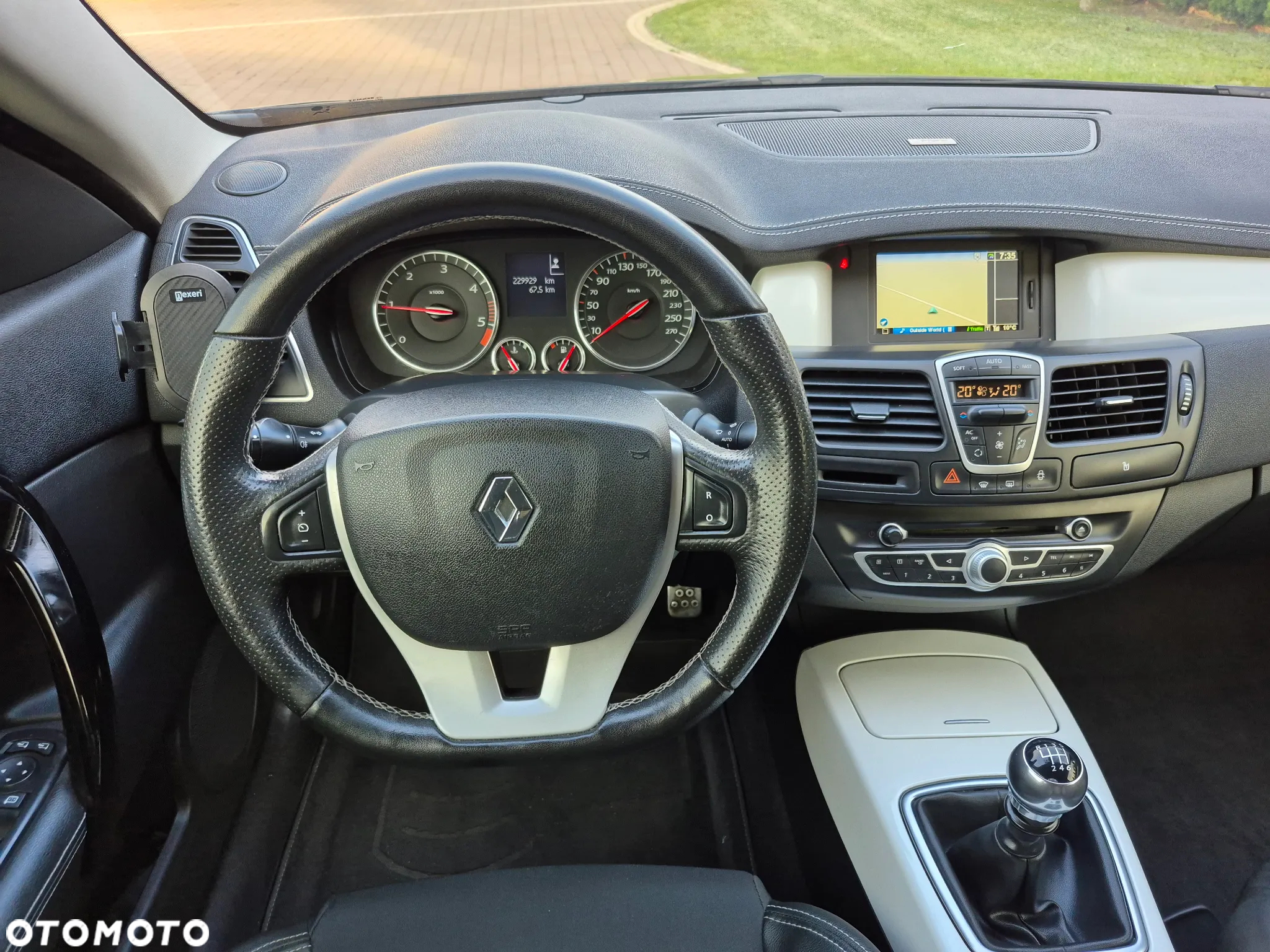 Renault Laguna Coupe dCi 150 FAP Monaco GP - 24