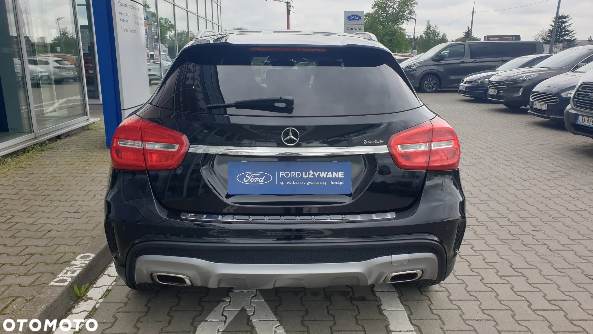 Mercedes-Benz GLA 250 4-Matic - 8