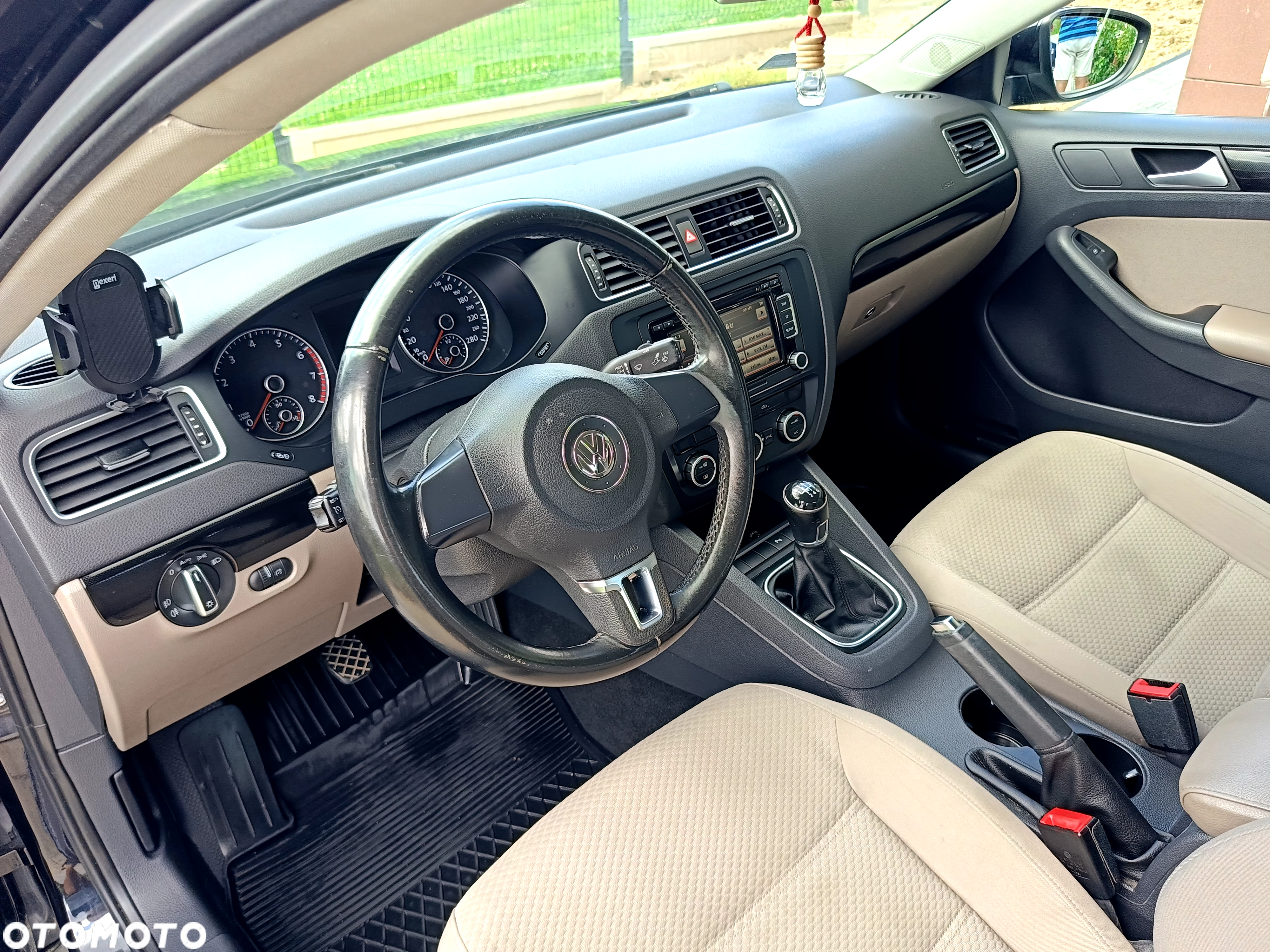 Volkswagen Jetta 1.4 TSI Comfortline - 17