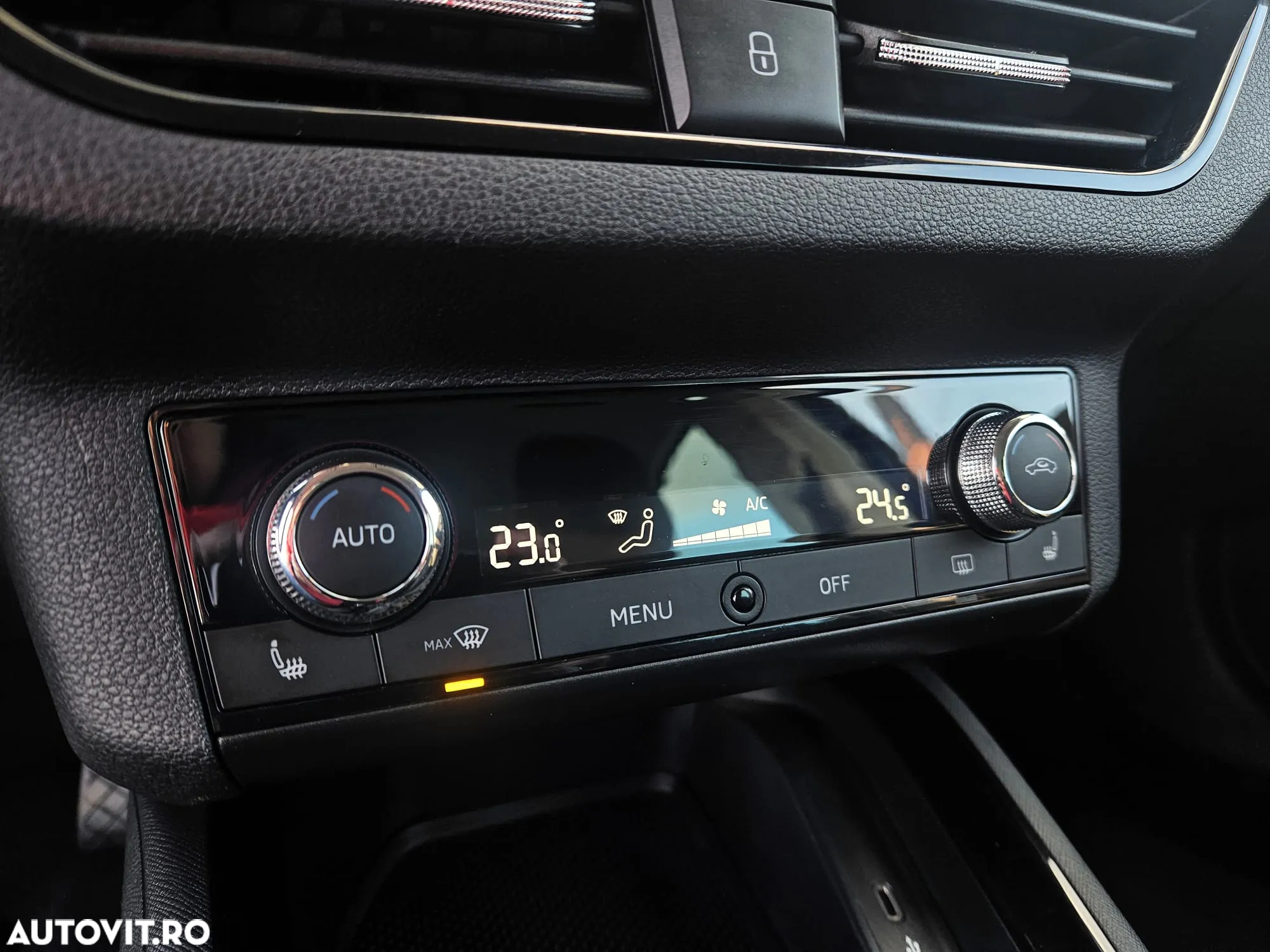 Skoda Scala 1.0 TSI Ambition - 33