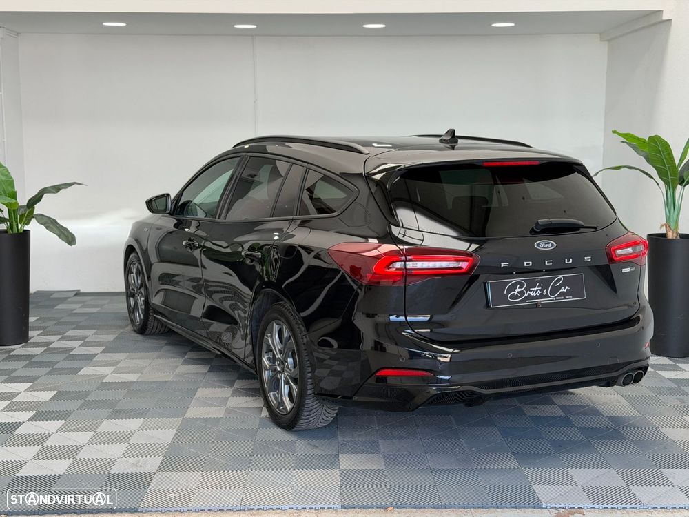 Ford Focus SW 1.0 EcoBoost Hybrid ST-LINE - 4
