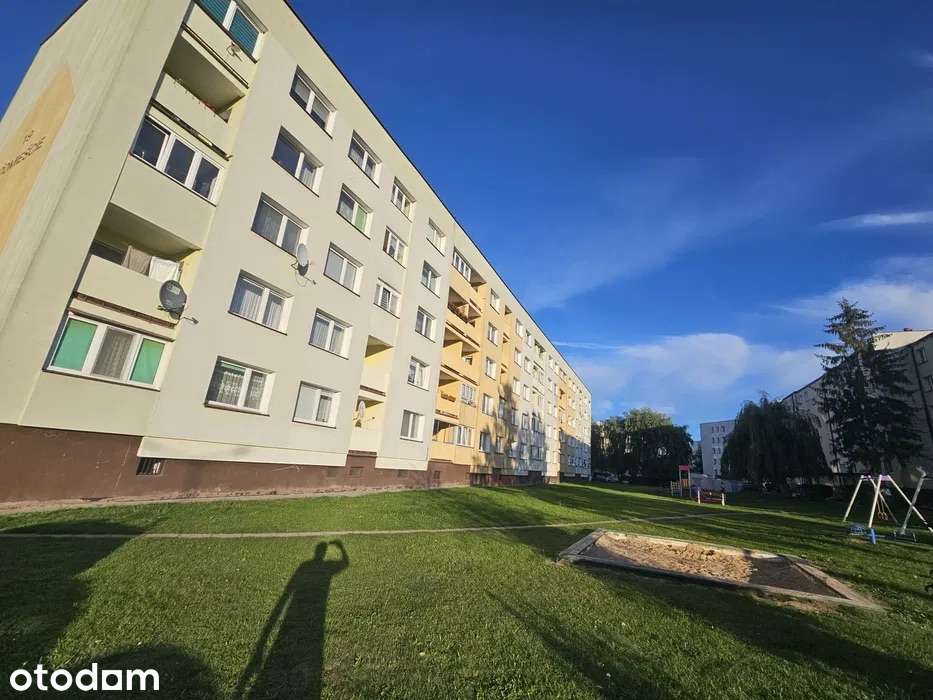 Dwupokojowe mieszkanie z balkonem blisko centrum - Pełny obrazek: 2/6