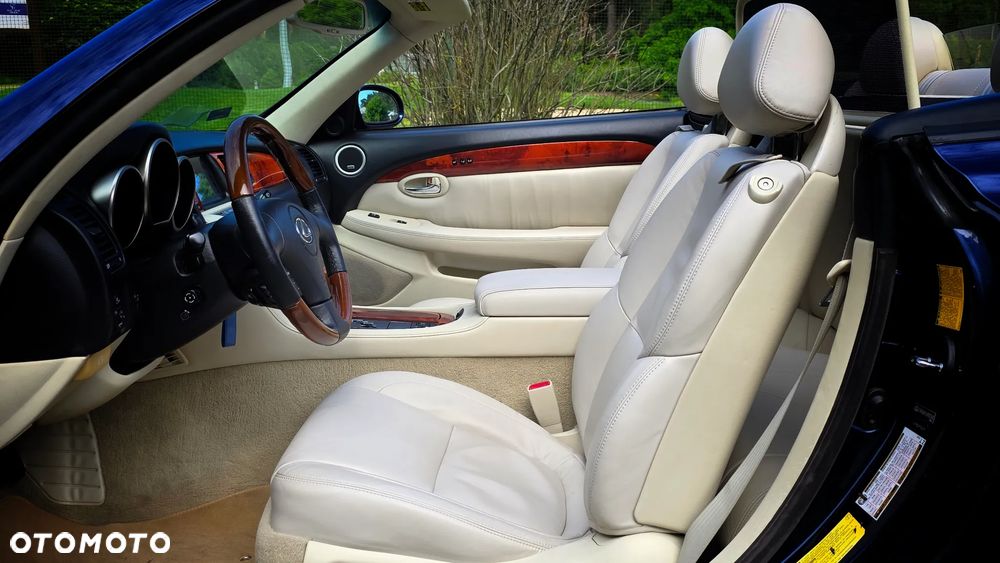 Lexus SC Prestige - 18