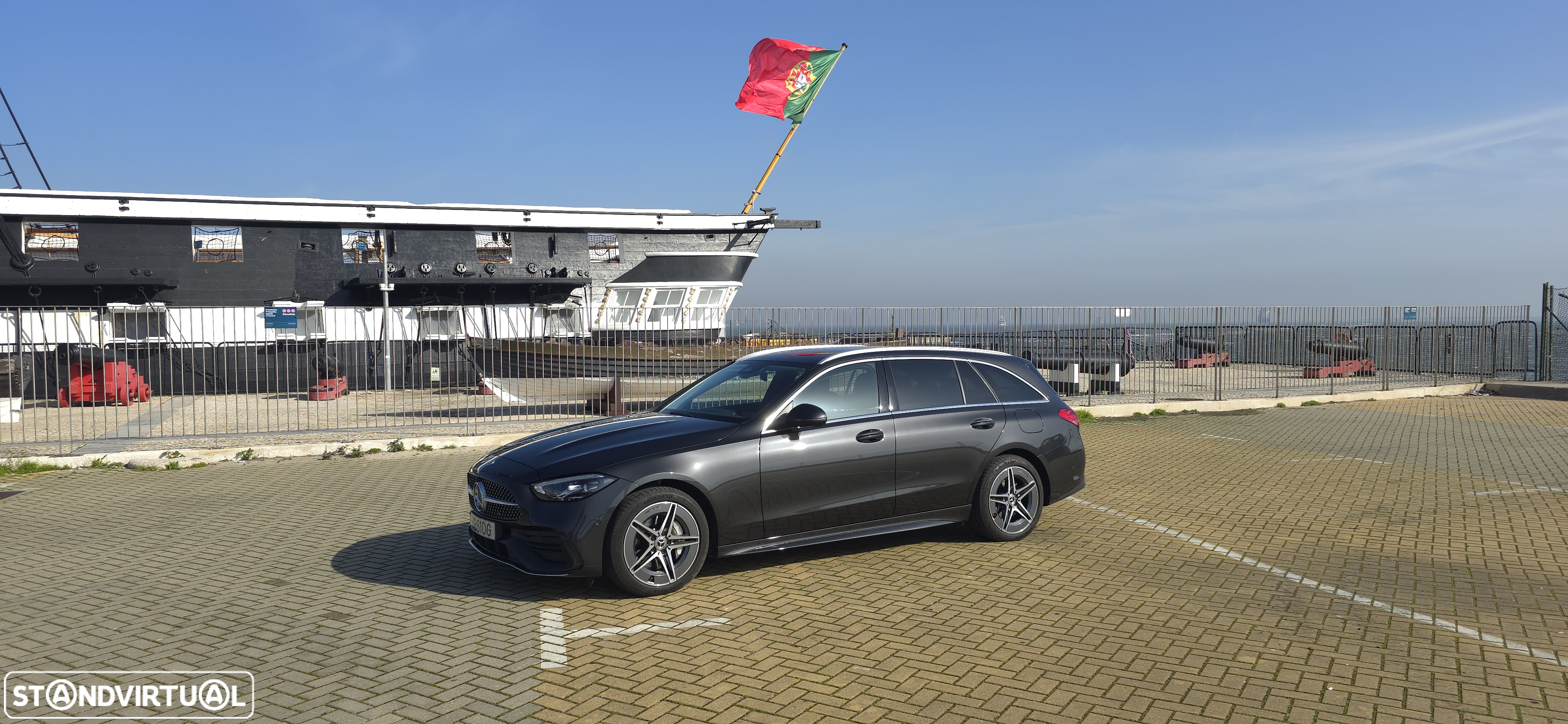 Mercedes-Benz C 300 e AMG Line - 38