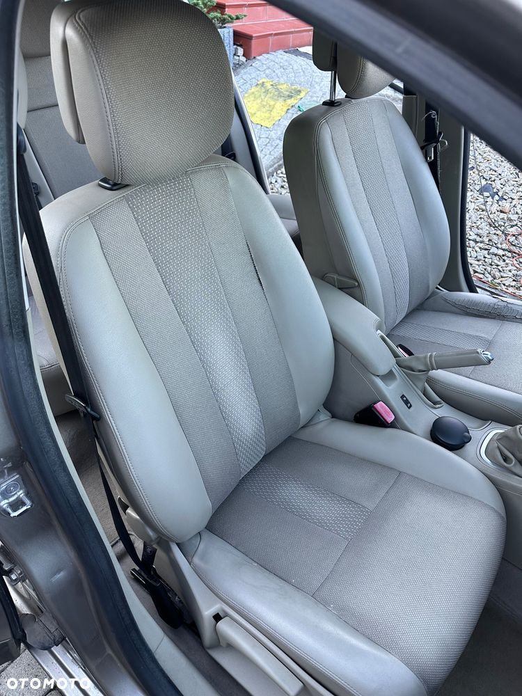 Renault Fluence - 25