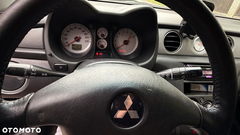 Mitsubishi Outlander 2.0 Comfort - 13