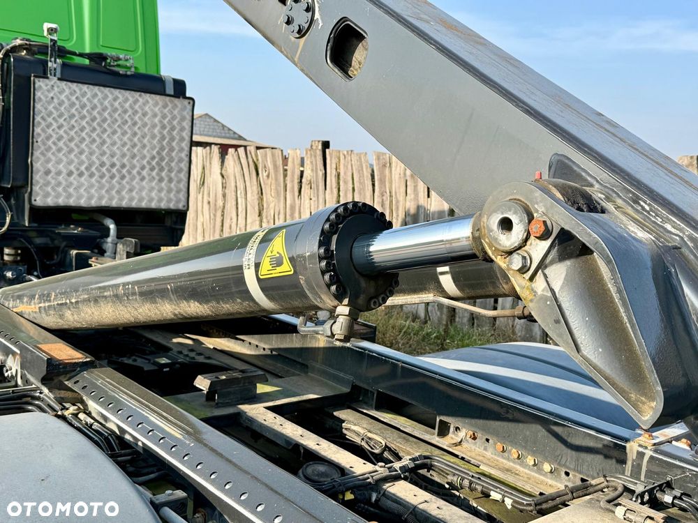 MAN TGS 35.460 / 8x4 / przebieg 120 000 km / MEILLER RS 21.70 HAKOWIEC - 7