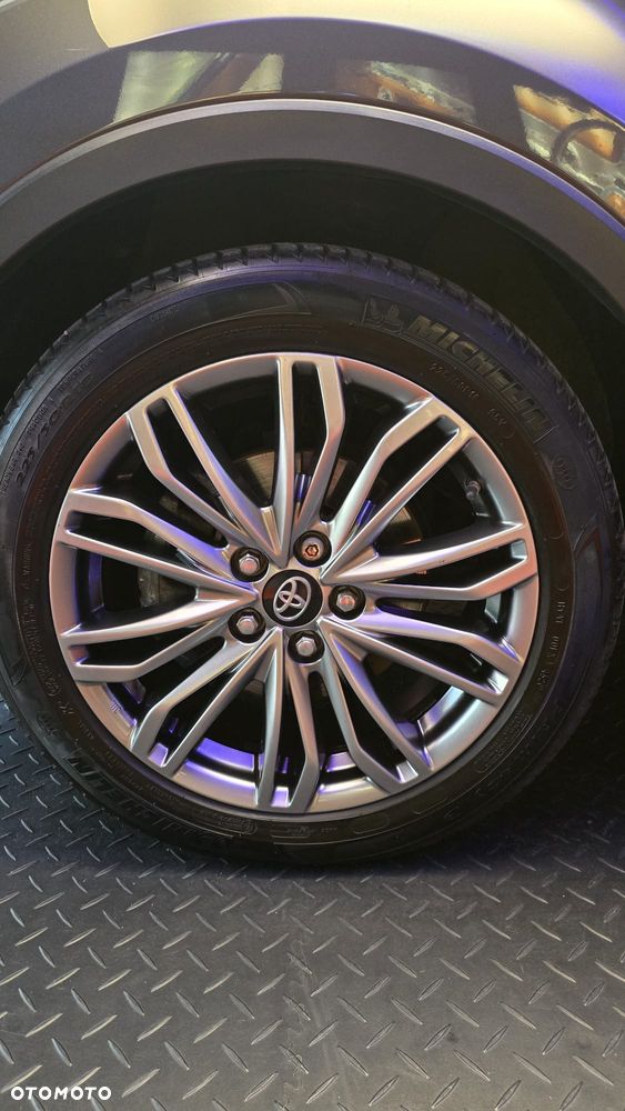 Toyota C-HR 2.0 Hybrid Executive - 11