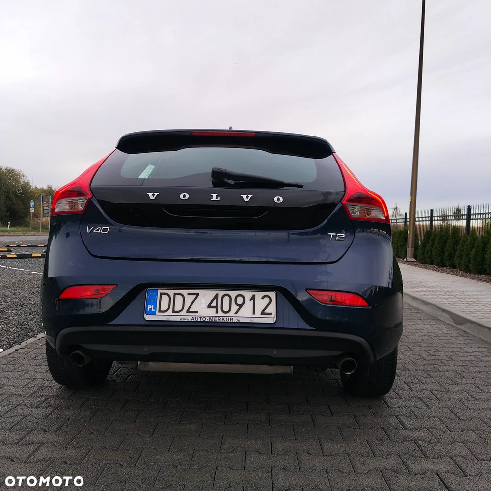 Volvo V40 T2 - 6
