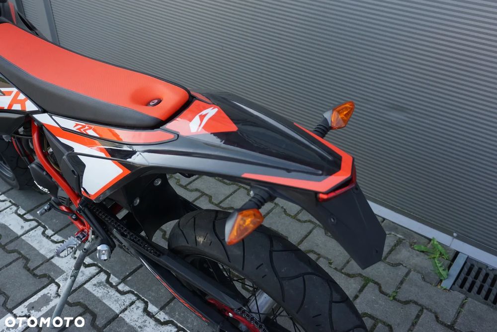 Beta RR - 16