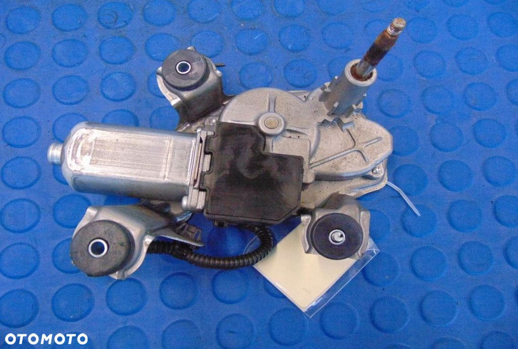 TOYOTA AVENSIS T25 KOMBI 5D SILNICZEK WYCIERACZKI TYL 85130-05090 - 4