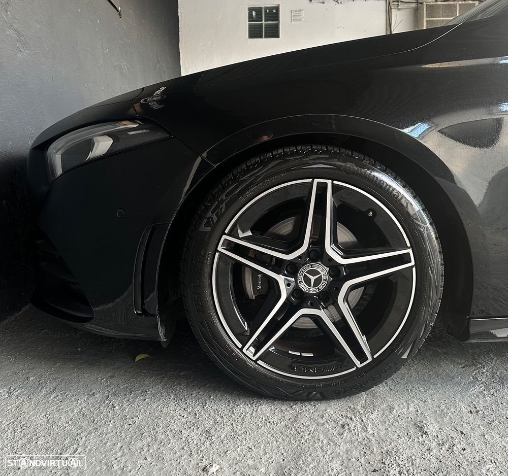 Mercedes-Benz A 200 AMG Line - 5