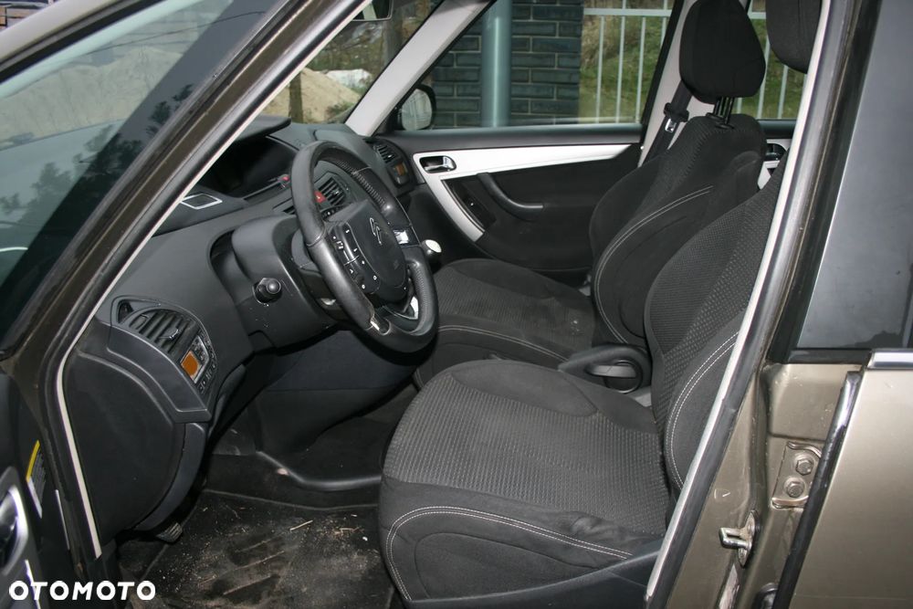 Citroën C4 Grand Picasso 2.0 HDi FAP EGS6 (7-Sitzer) Exclusive - 36