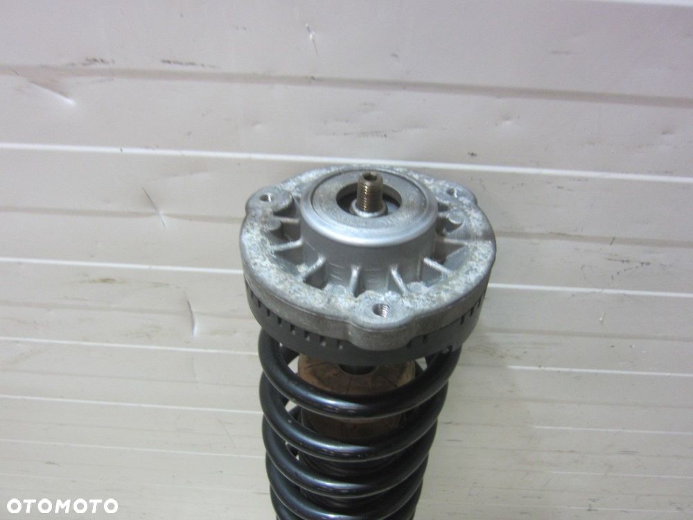 BMW F10 F11 520D 528i AMORTYZATOR LEWY PRZEDNI PRZÓD 31316789363 6789363 - 2
