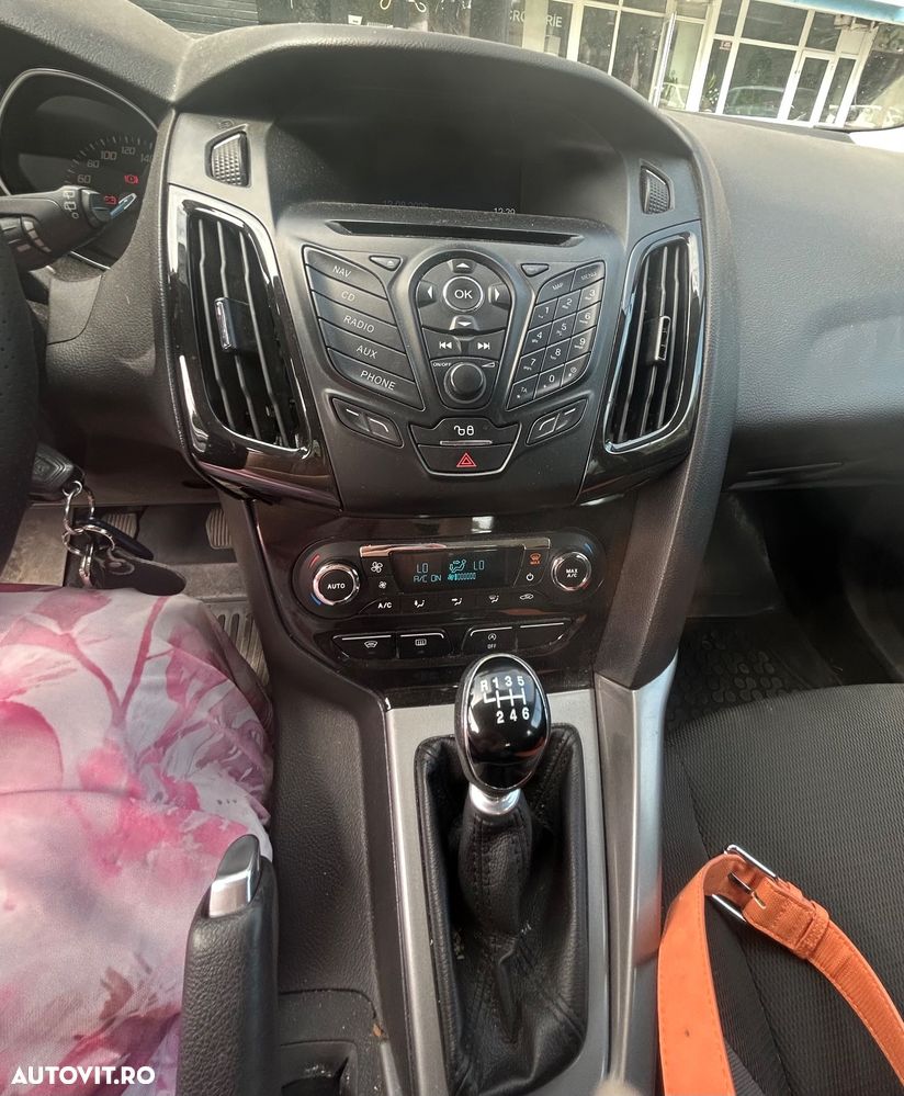 Ford Focus - 4