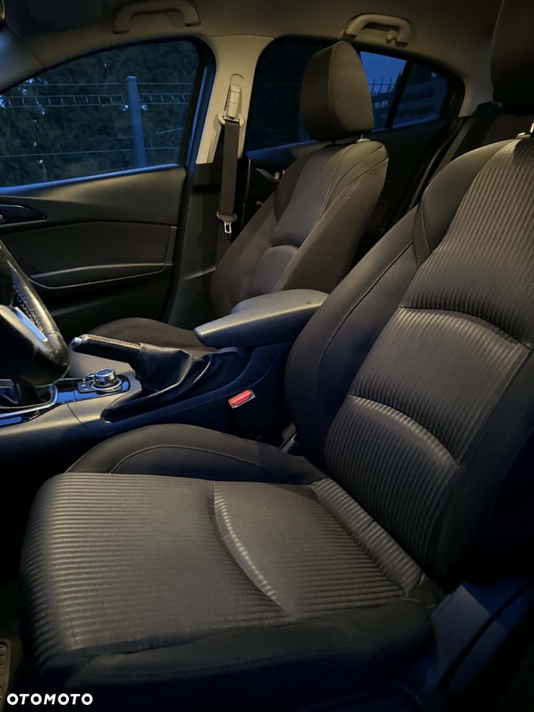 Mazda 3 2.0 Skyenergy EU6 - 10