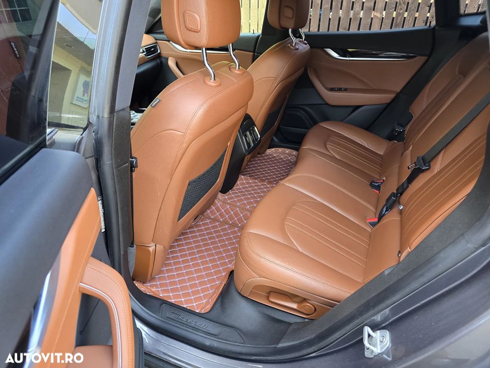 Maserati Levante Q4 Diesel GranLusso - 11