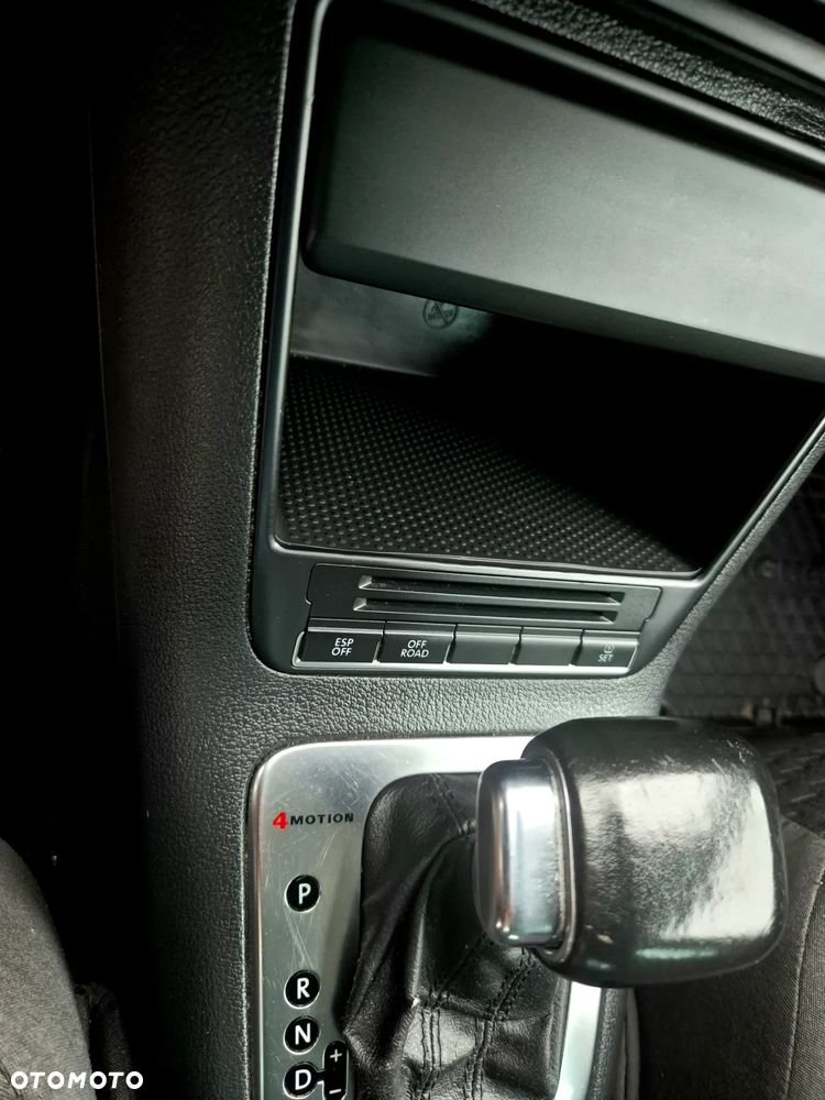 Volkswagen Tiguan 2.0 TDI 4Mot Sport Tiptr - 22