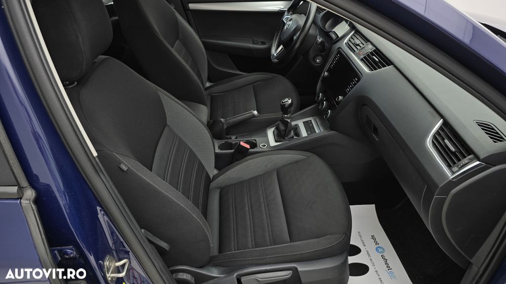 Skoda Octavia 1.6 TDI Ambition - 19
