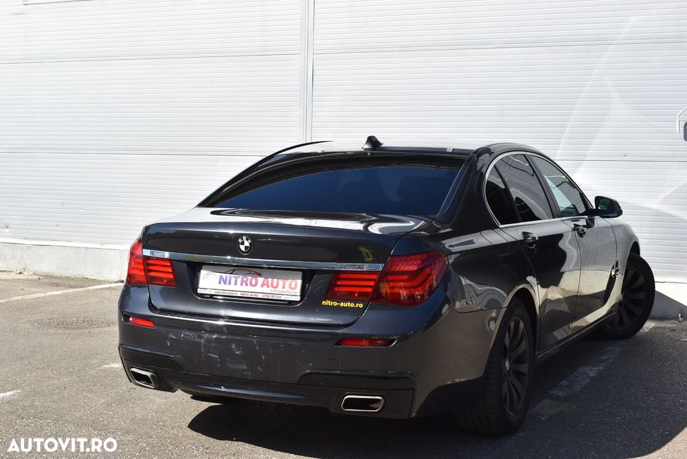 BMW Seria 7 730d xDrive - 8
