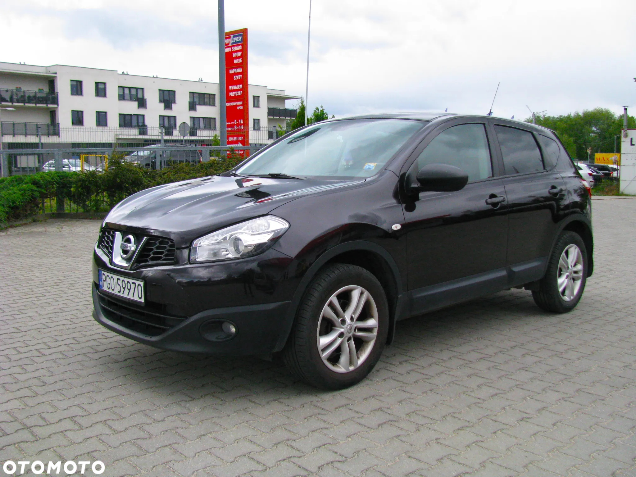 Nissan Qashqai - 2