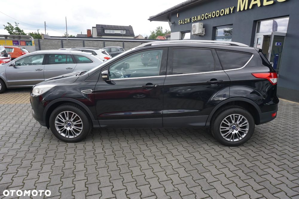Ford Kuga 2.0 TDCi 2x4 Titanium - 8