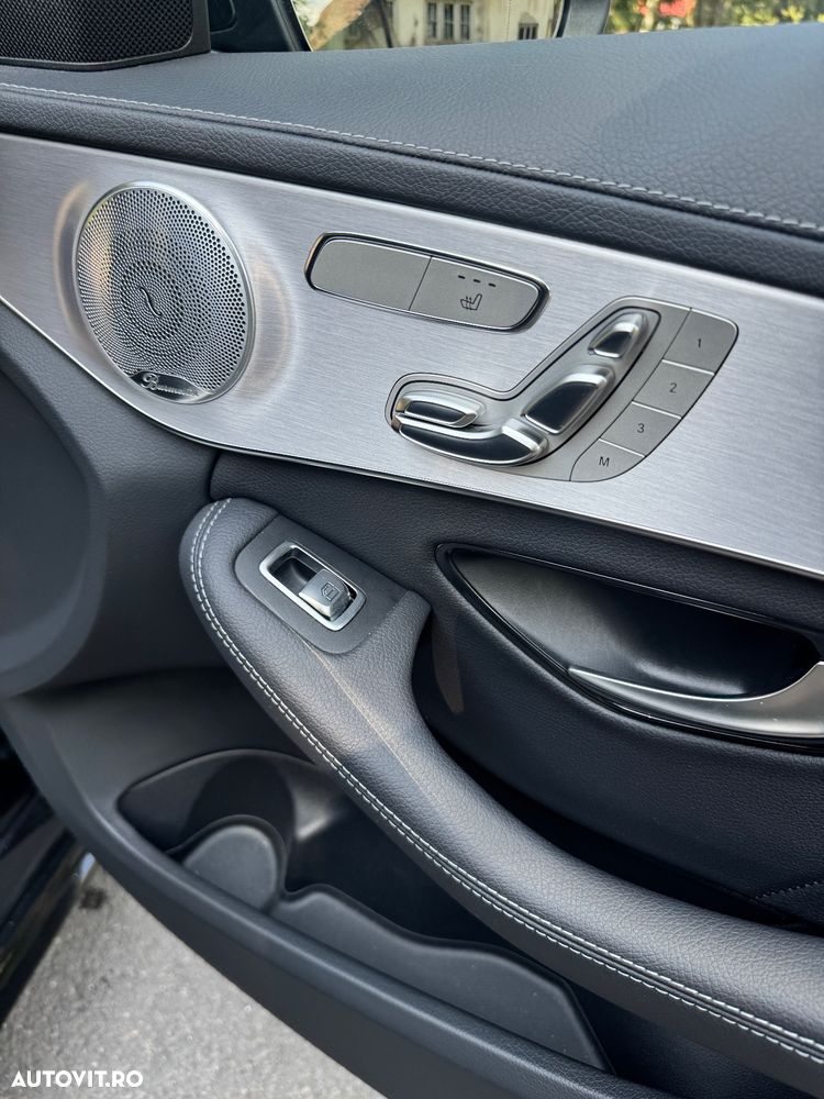 Mercedes-Benz C 220 d T 9G-TRONIC AMG Line - 12