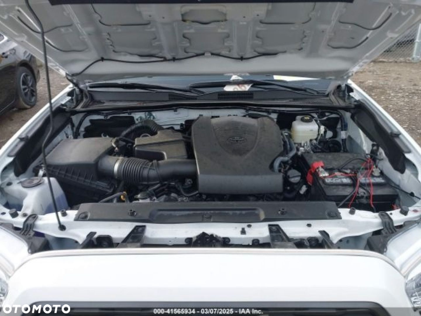 Toyota Tacoma - 10