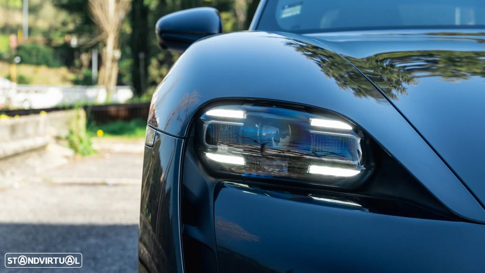 Porsche Taycan Standard - 7