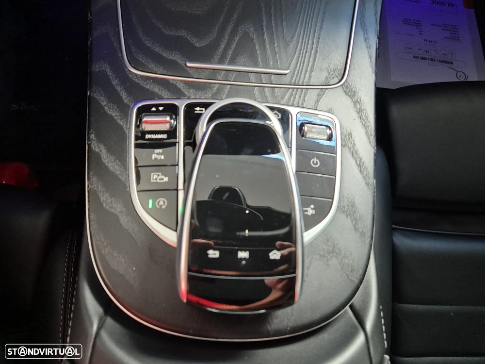 Mercedes-Benz E 220 d AMG Line - 31