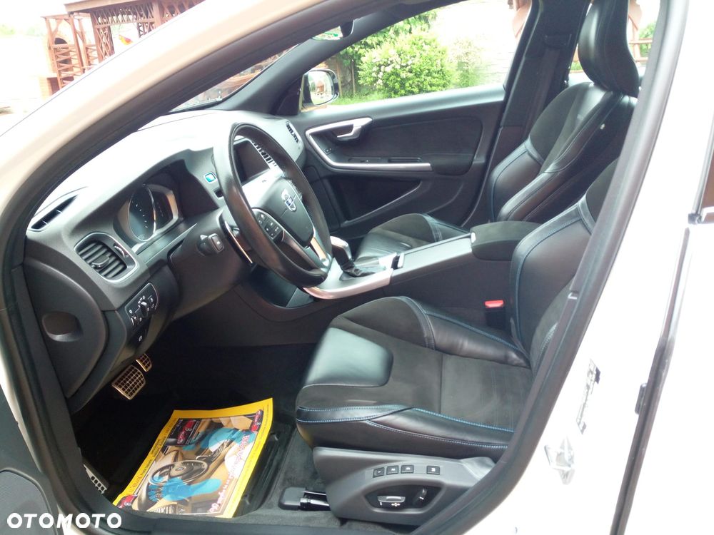 Volvo V60 T6 AWD Polestar - 14