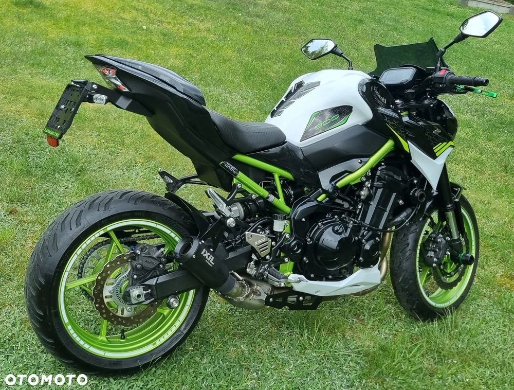 Kawasaki Z 900 - 7