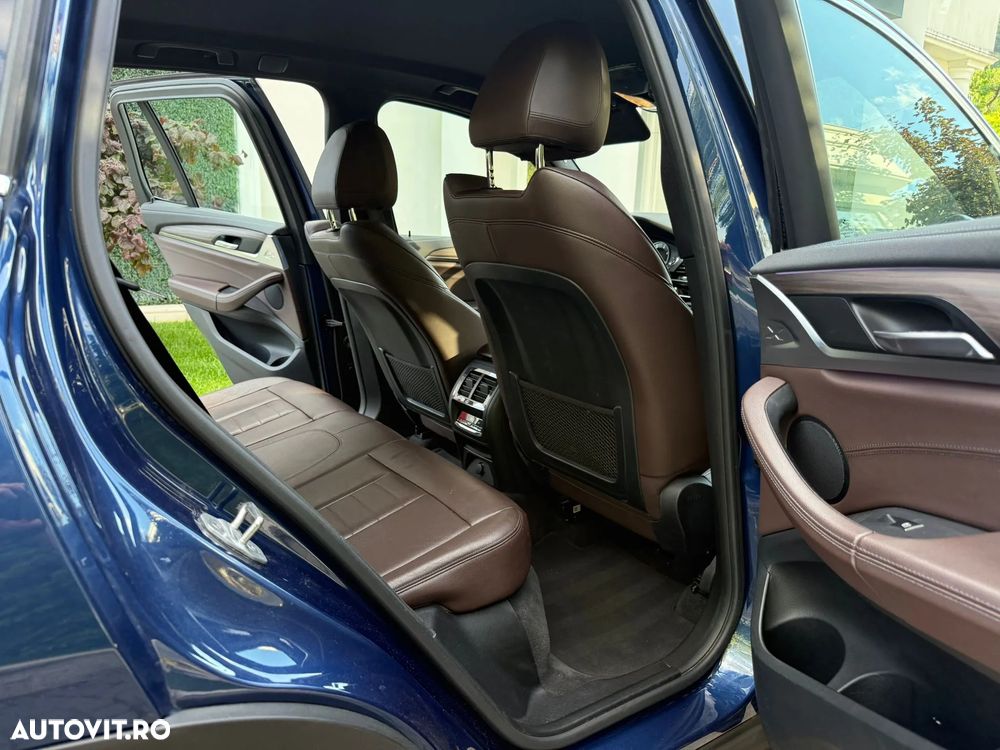 BMW X3 xDrive20d AT Luxury Line - 13
