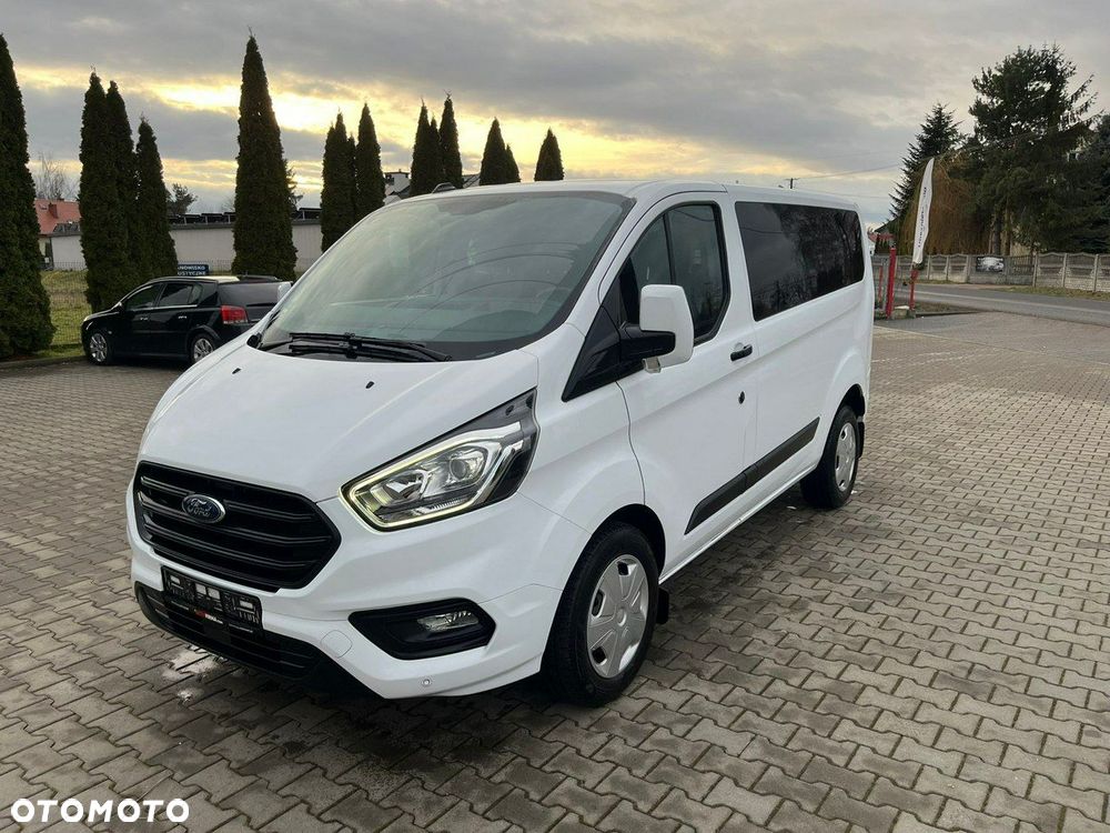 Ford Transit Custom - 1