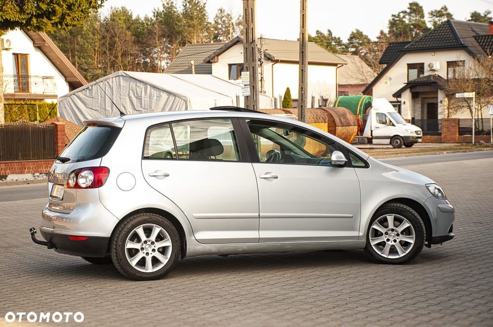 Volkswagen Golf Plus 1.6 Goal - 17
