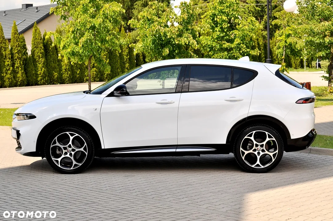 Alfa Romeo Tonale 1.5 T4 GSE mHEV TI DCT - 16