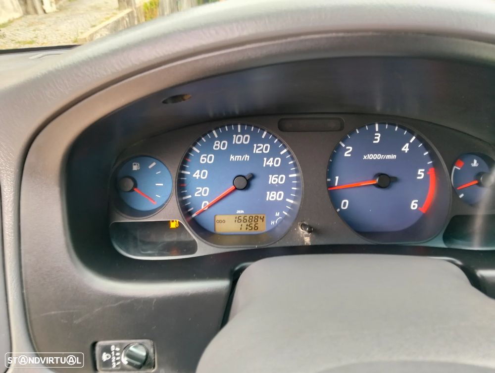 Nissan Navara 2.5 dCi CD FE 4WD - 3