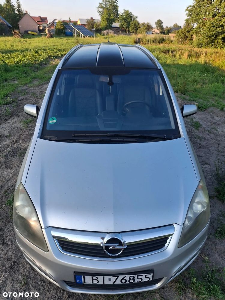 Opel Zafira 1.8 Cosmo - 20