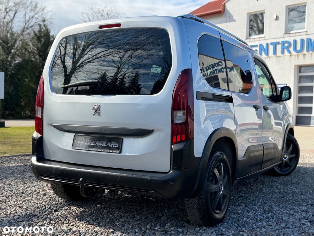 Peugeot Rifter - 12