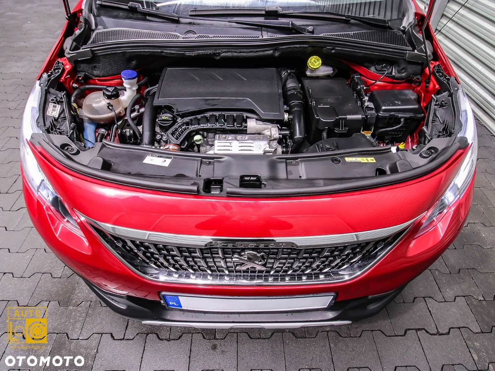 Peugeot 2008 1.2 Pure Tech GPF Allure S&S EAT6 - 15