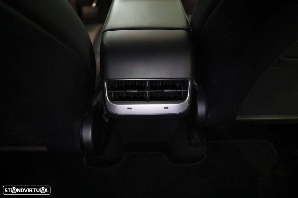 Tesla Model Y Tração Traseira - 13