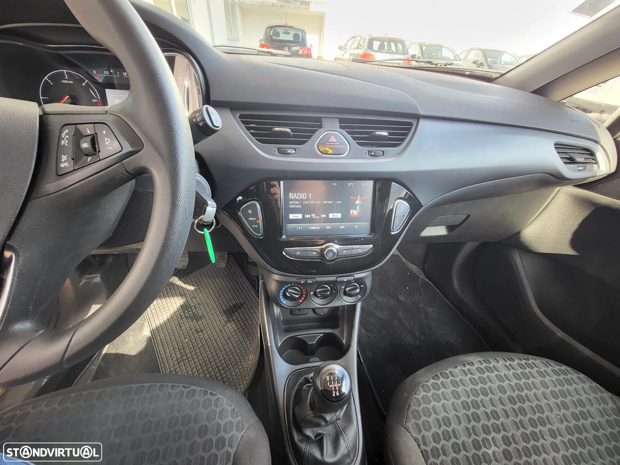 Opel Corsa 1.3CDTI Ecrã Central 2Lugares - 7