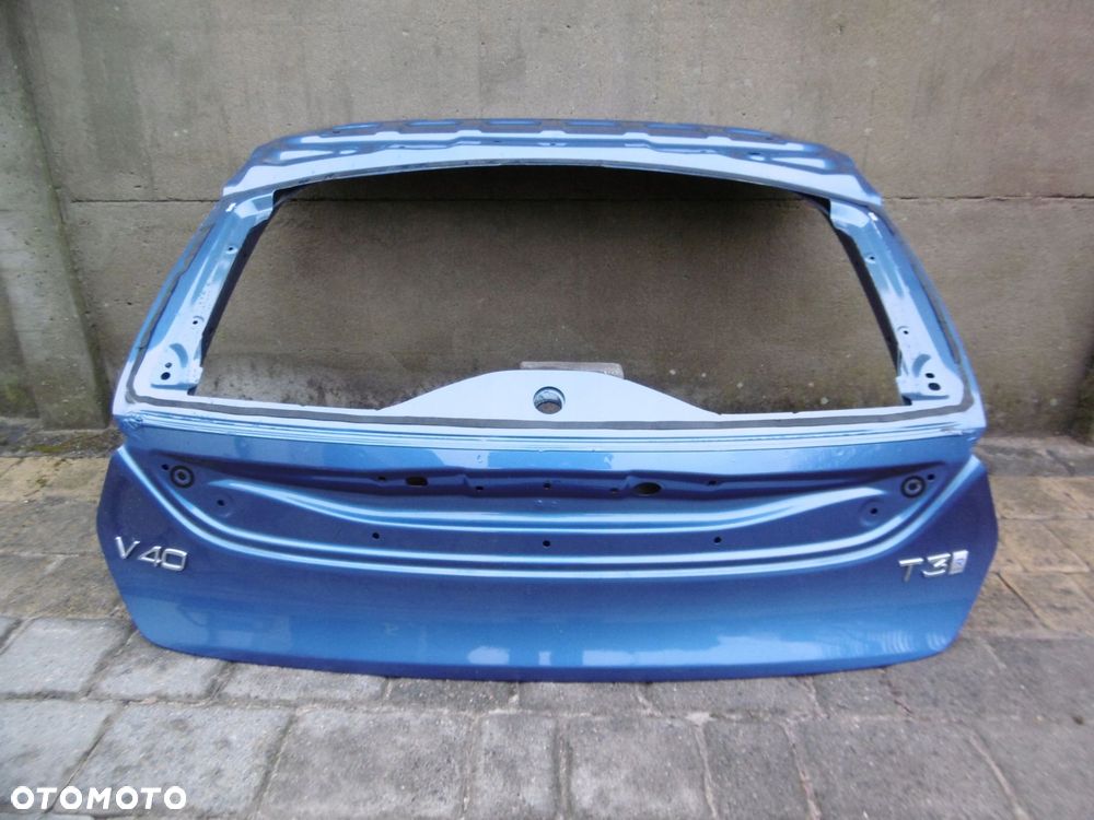 volvo v40 ii - klapa tylna - 1