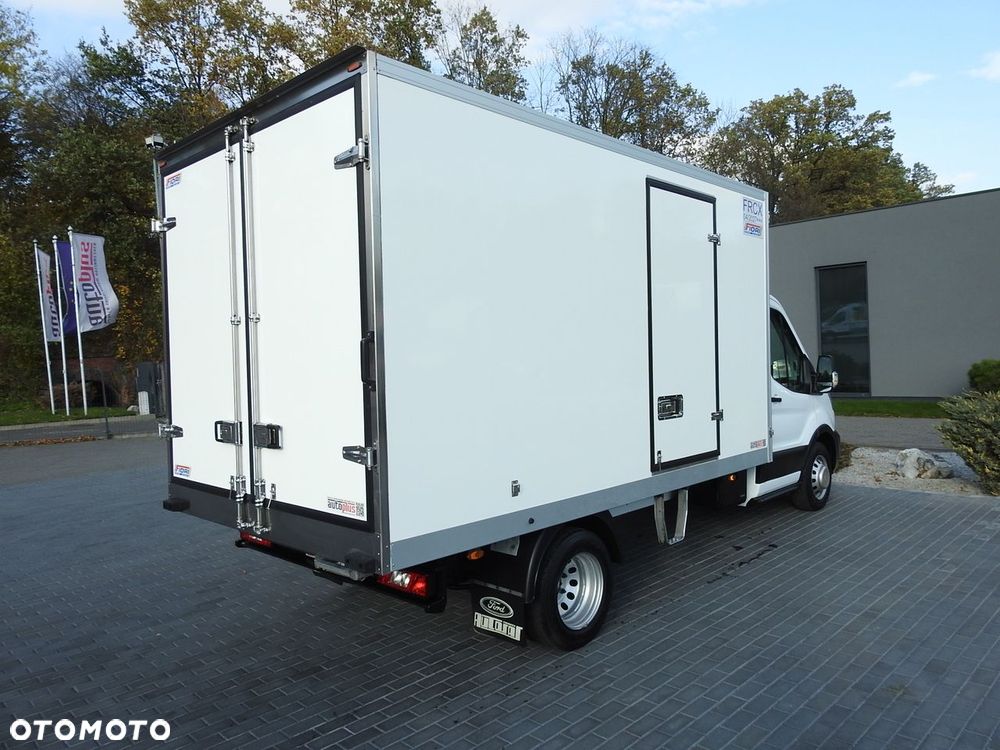Ford TRANSIT CHŁODNIA KONTENER -10*C ZASILANIE 230V TEMPOMAT KLIMATYZACJA LEDY PNEUMATYKA BLIŹNIACZE KOŁA  130KM - 15