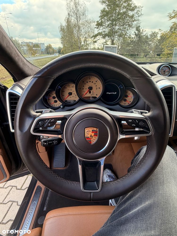 Porsche Cayenne S Diesel - 26